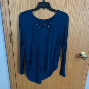 long sleeve tee shirt